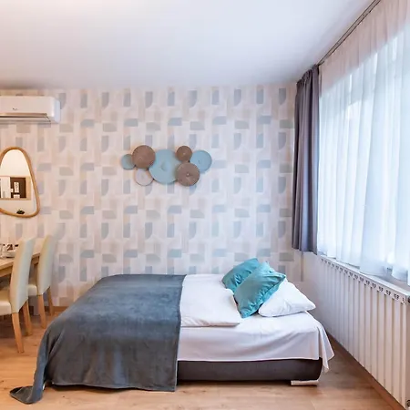 Appartement Very - Cozy - Ac Boedapest